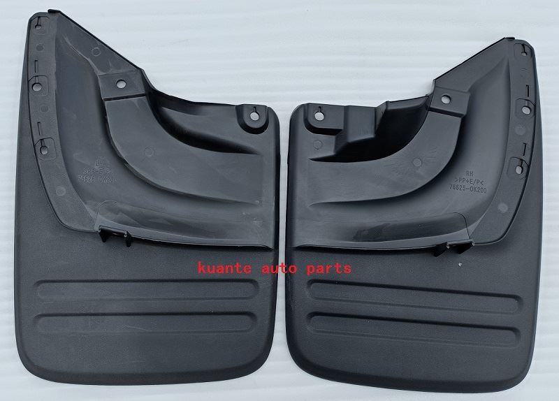 2012 Fortuner mud flaps 2012 Fortuner mud flaps