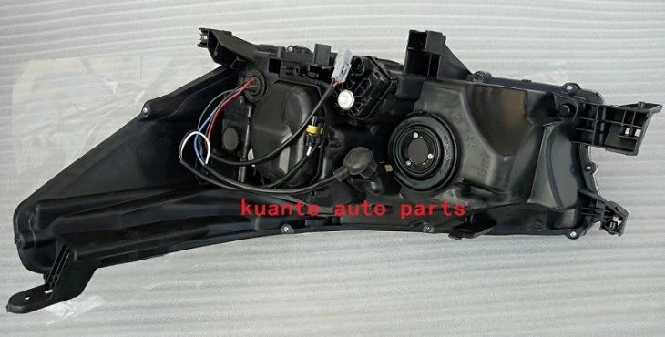 Toyota Hilux 2016 Revo Pickup Headlight 81140-0k720 81070-0k720