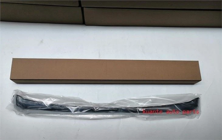 Car Body Parts Engine Hood Moulding Chrome For Toyota Landcruiser 2016 75770-60052