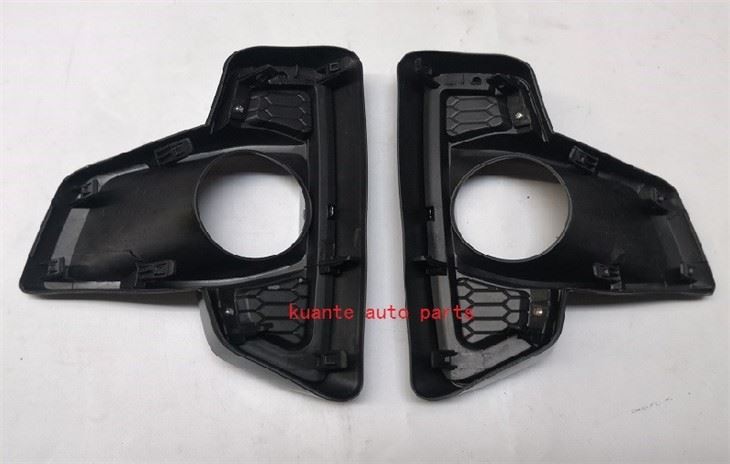 Fog Lamp Cover For Toyota Hilux Rocco 2018 52127-YP100 52128-YP100