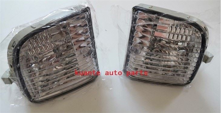 2001 RAV4  Park Signal Lights